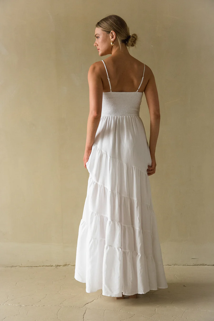 Donna Twist Front Maxi Dress