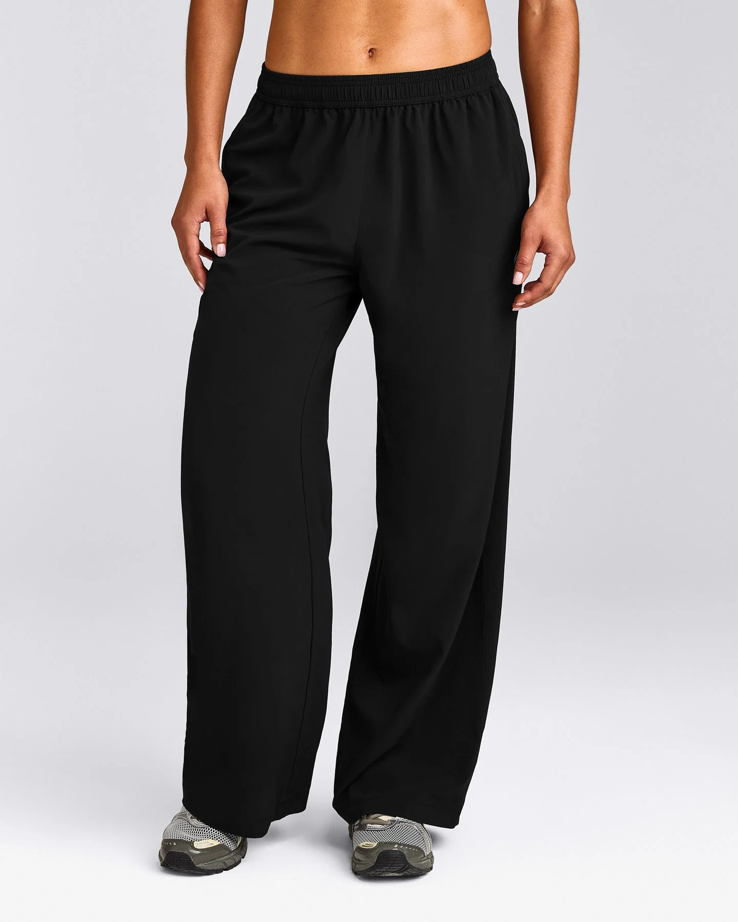 AirMove™ Straight Leg Pants New Branding | Black