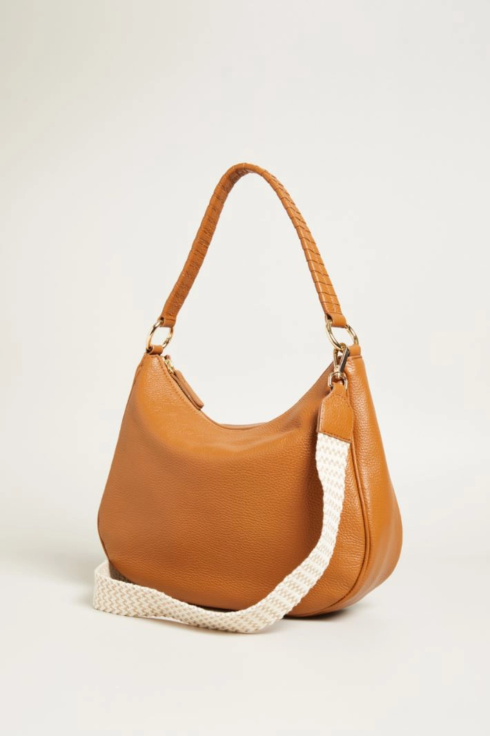 Shoulder bag - BROWN