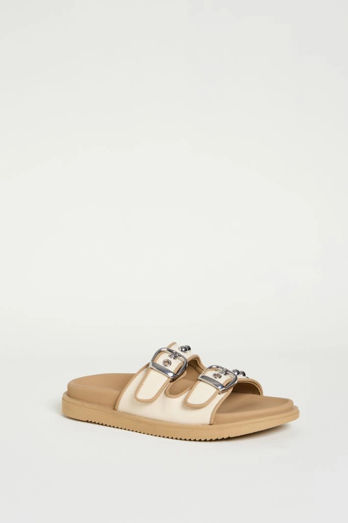 Studded sandals - BEIGE
