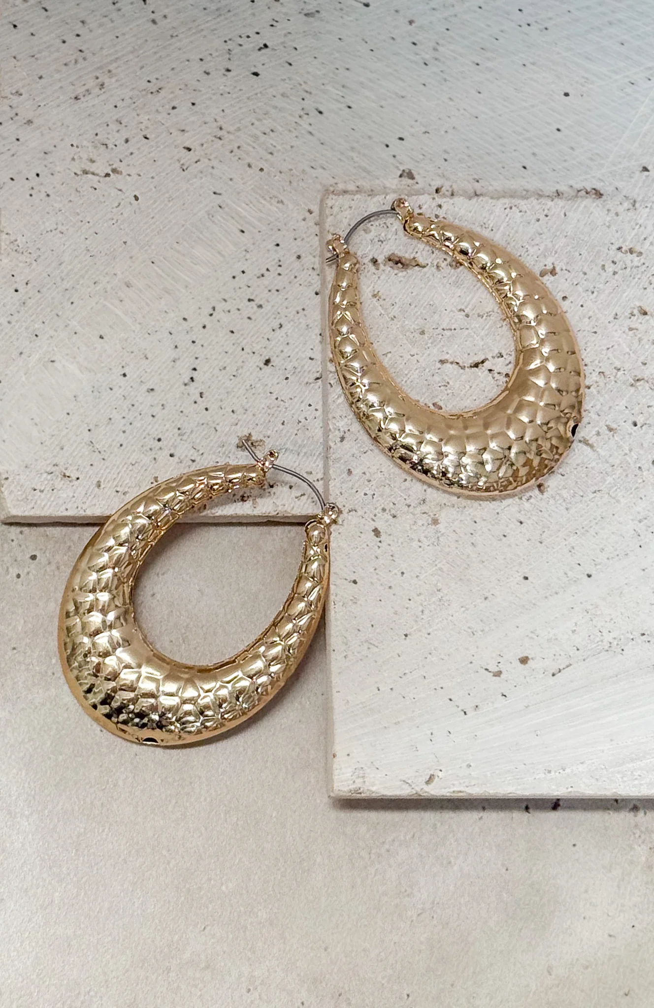 Kiaan Earrings Gold