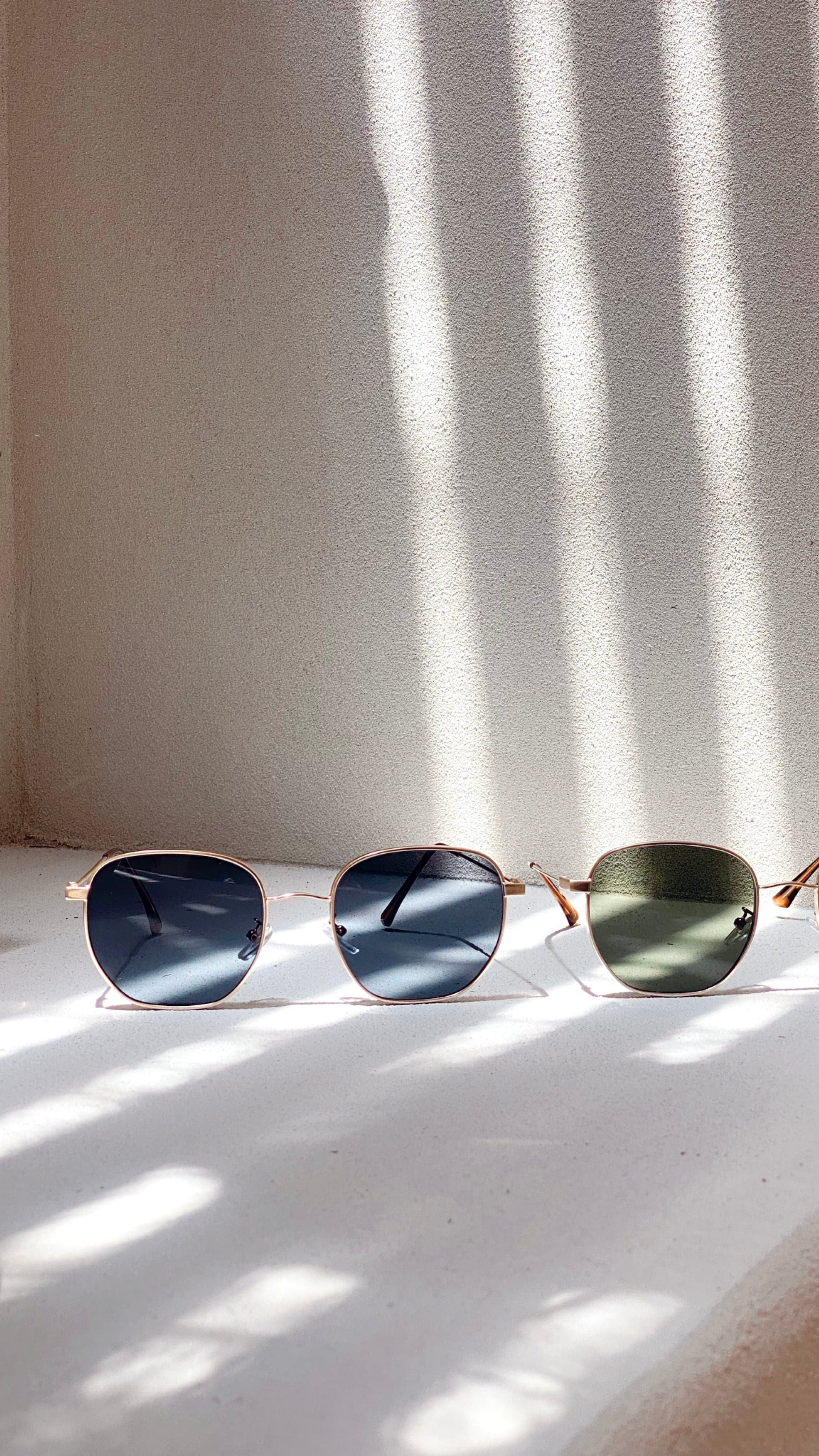 Karmen Sunglasses - Black/Gold