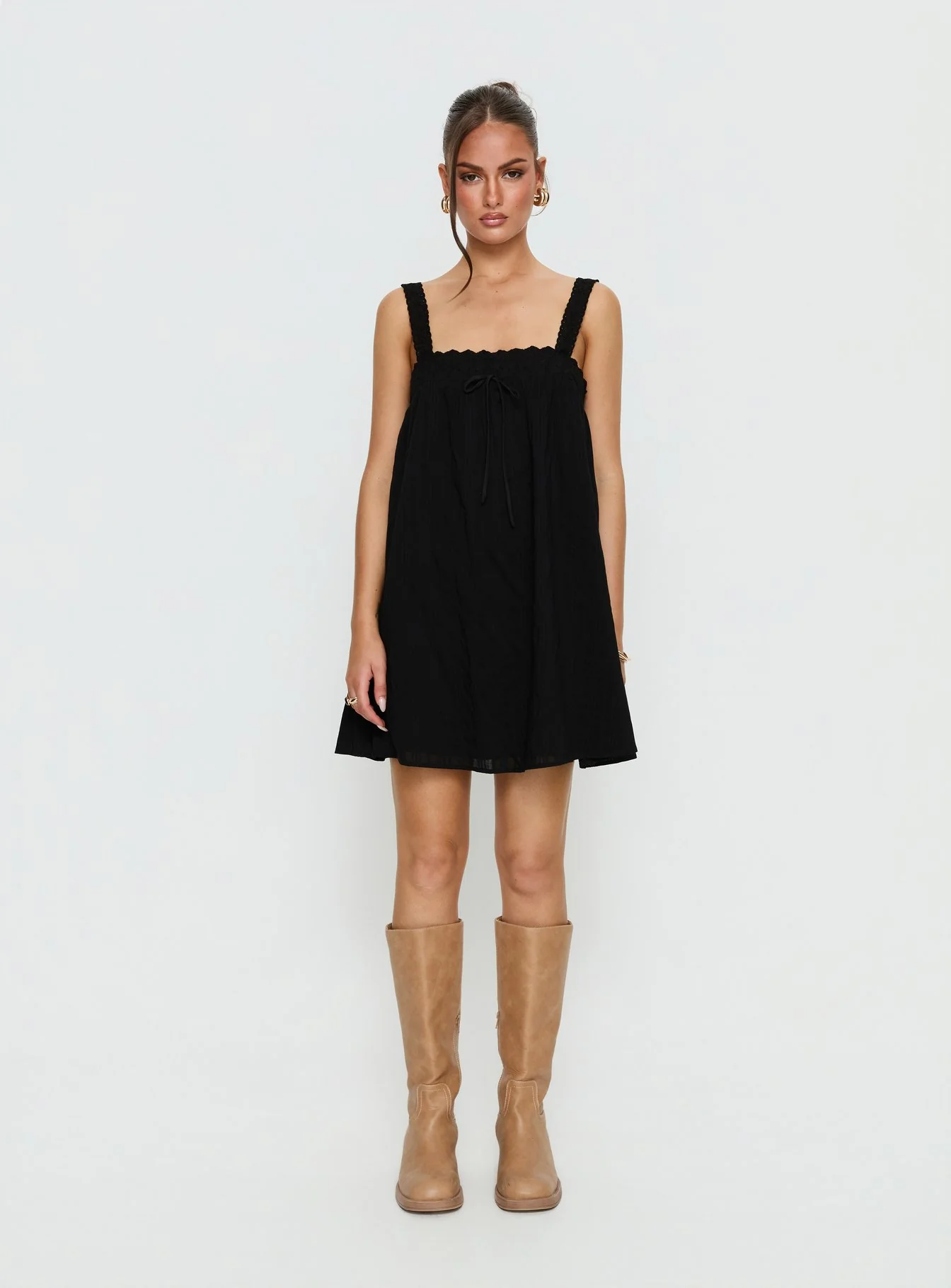 Reason To Stay Lace Trim Floaty Mini Dress Black