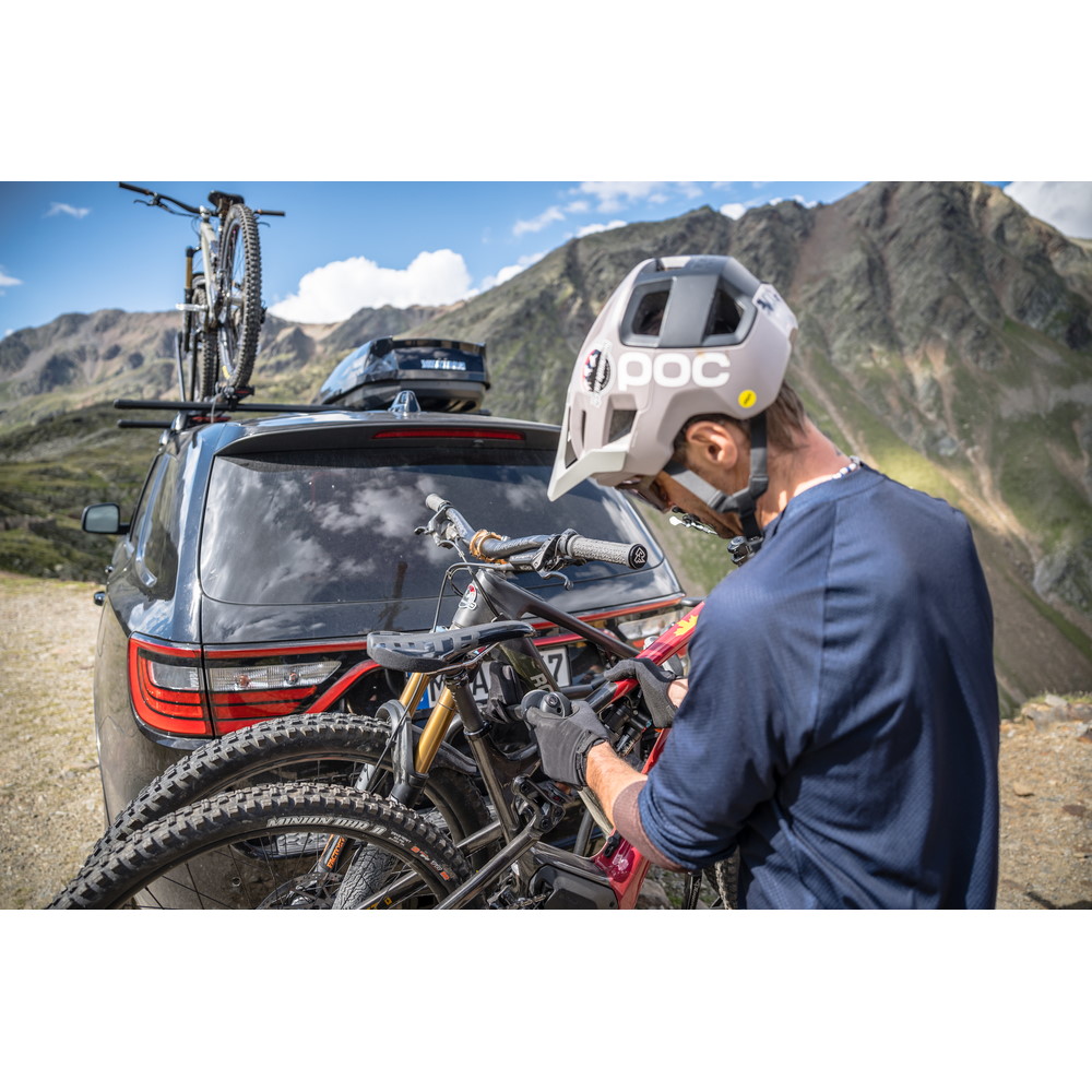 Yakima JustClick 2 EVO Bike Carrier for 2 bikes - black