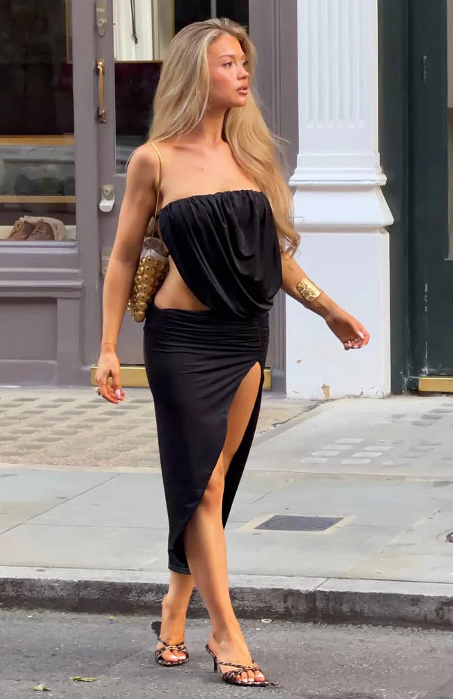 The Romantic Strapless Midi Dress Black