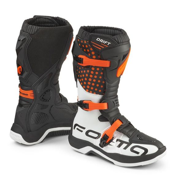 Cross Forma Drift Kid 2026 - Black / Orange bootsRef: FM0365
