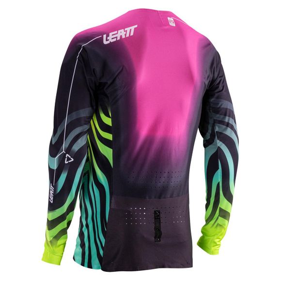 Cross Leatt 5.5 Ultraweld 2026 - Rose / BlackRef: LB1122