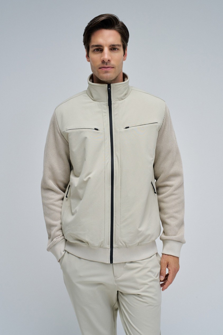 PADDED COAT WITH MIXED MATERIALS