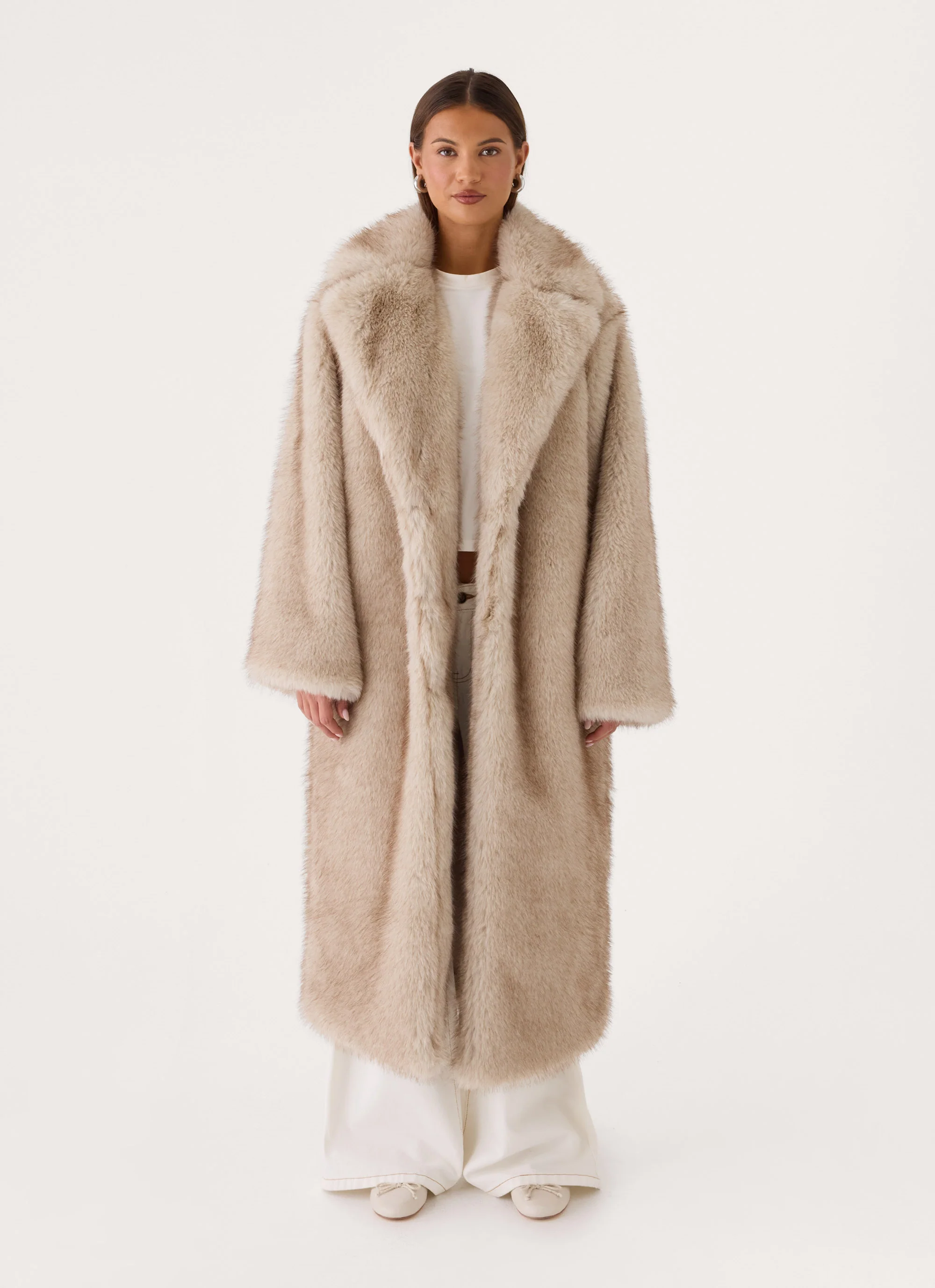 Aspen Avenue Faux Fur Coat - Natural