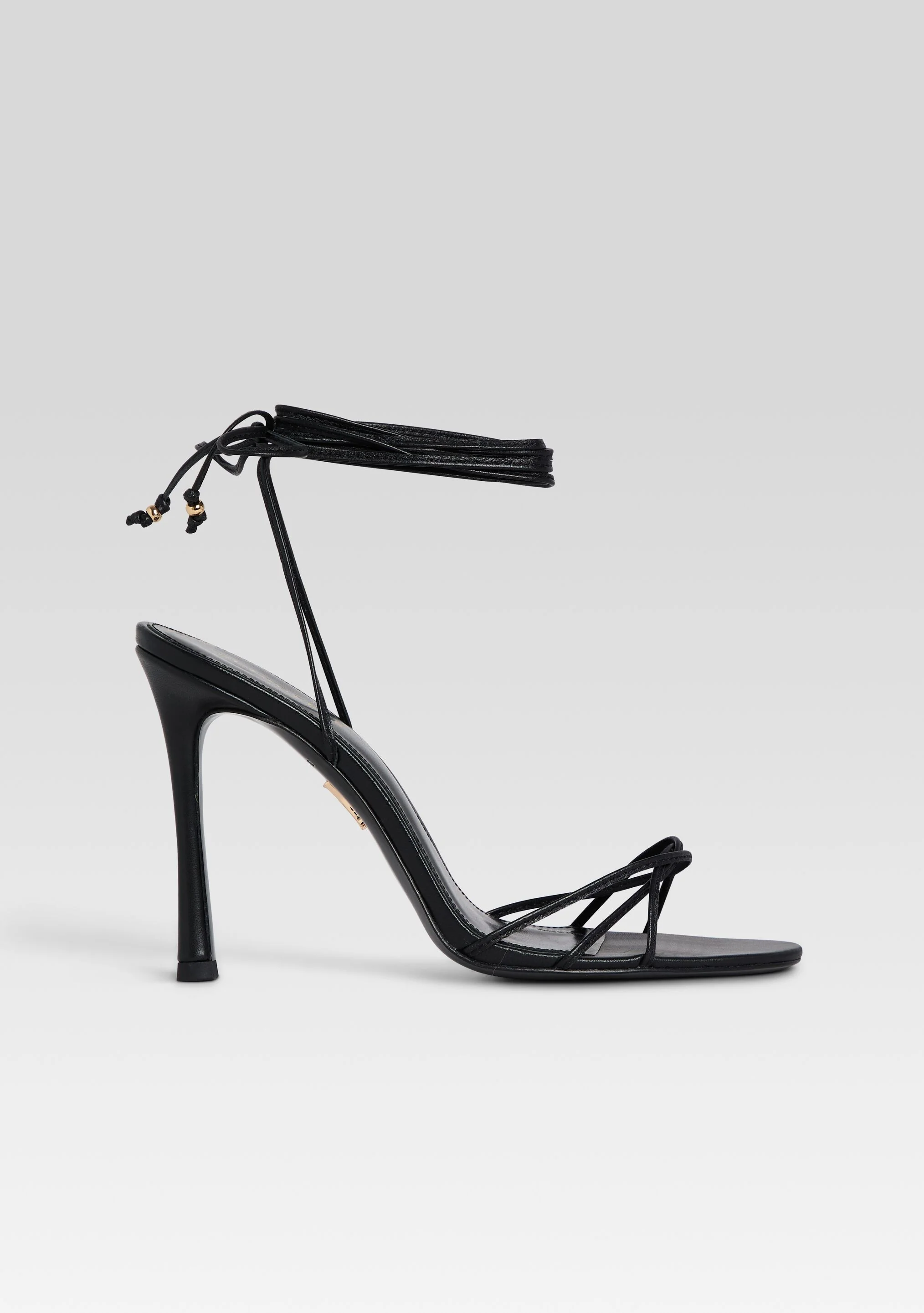 Lucia Sandal