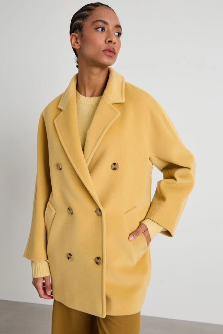 Double-breasted beaver coat - YELLOW