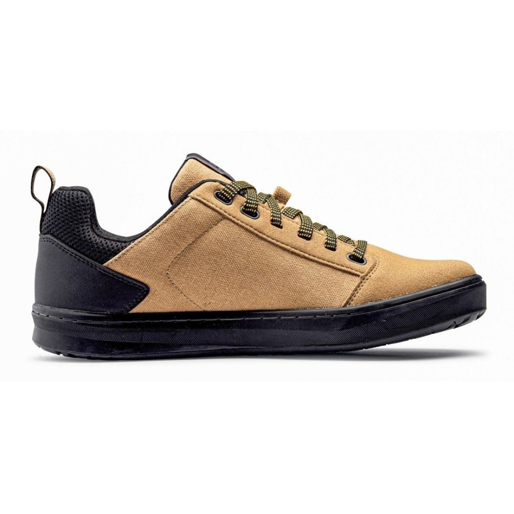 Northwave Tailwhip Flat Pedal Shoes Men - black/honey 18