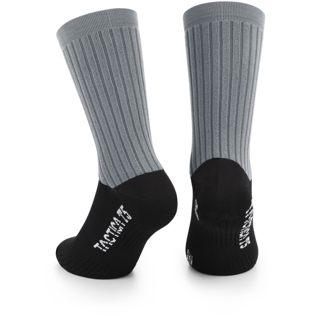 Assos TACTICA T5 Medium Socks - fanatic silver