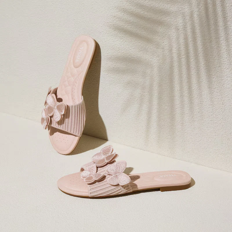 Round-Toe Slippers (Cleo)