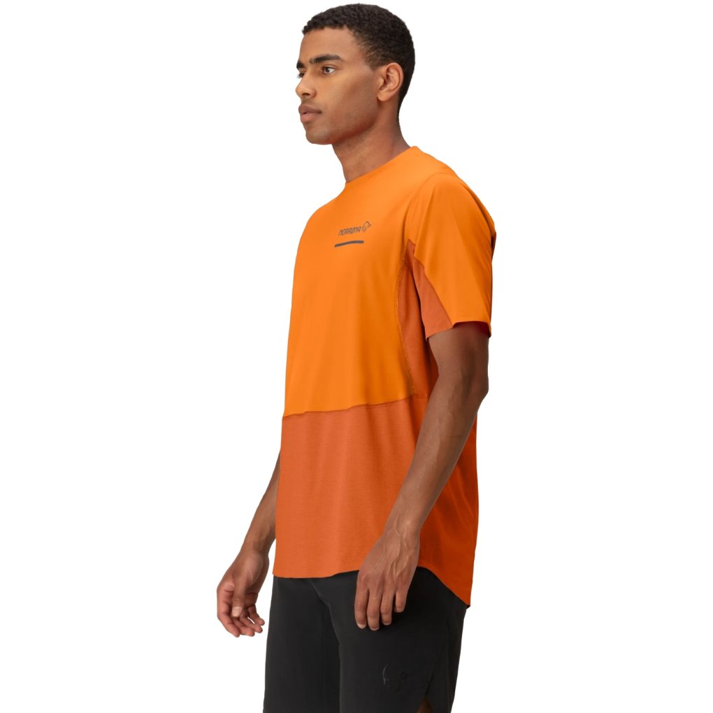 Norrona senja equaliser lightweight T-shirt Men - Exuberance