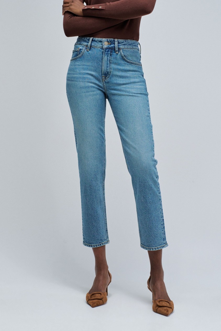 TRUE CROPPED SLIM JEANS