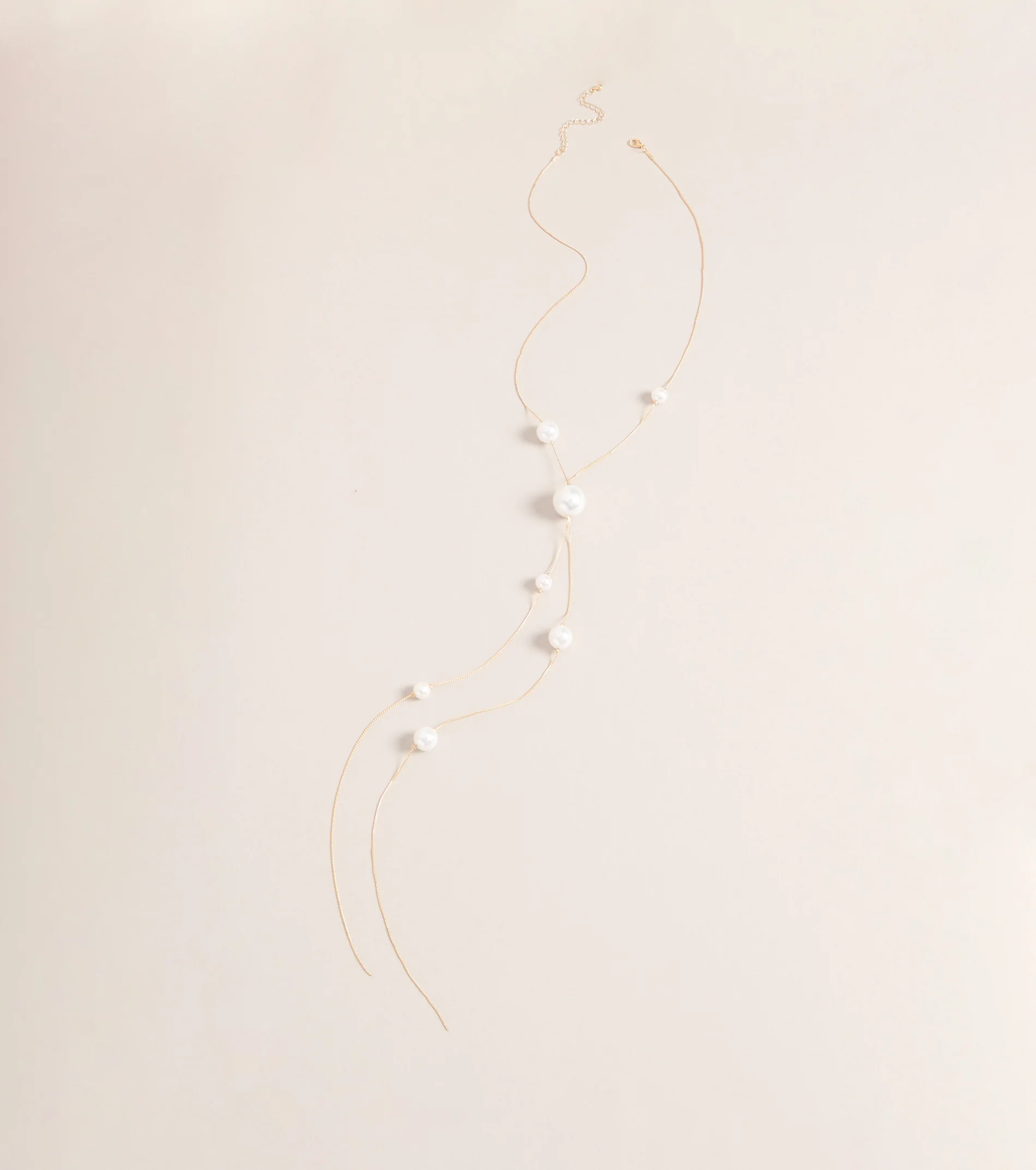 Refined Glow Pearl Lariat Necklace