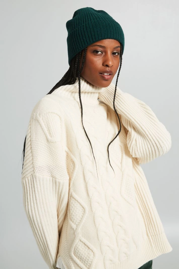 Turn-up beanie hat - DARK GREEN