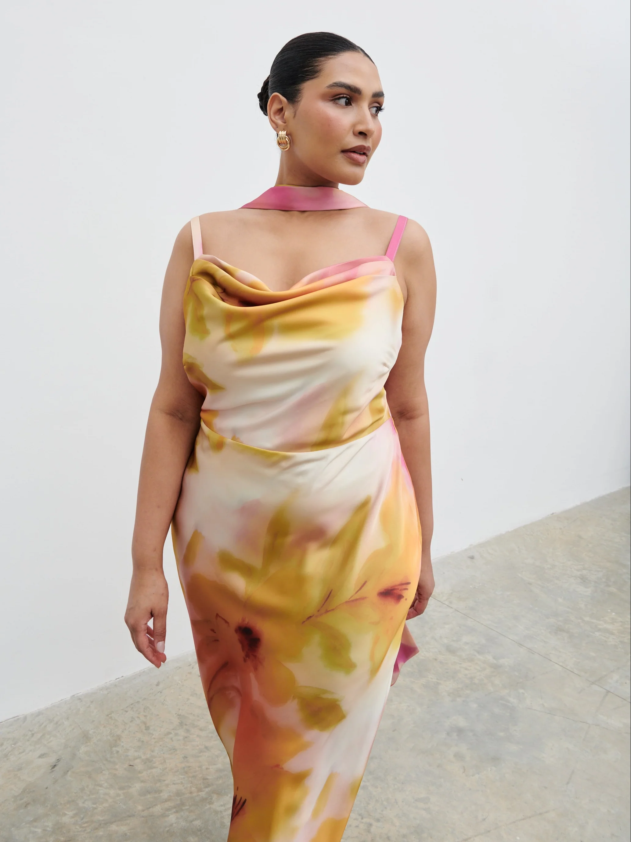 Keisha Scarf Maxi Dress Curve - Pink and Yellow Ochre Floral
