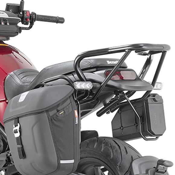 Givi saddlebag spacers for left saddlebag MT501STRIUMPH 400 SPEED ​​400 - 2024 - 2025Ref: Gi2257 / Tmt6424