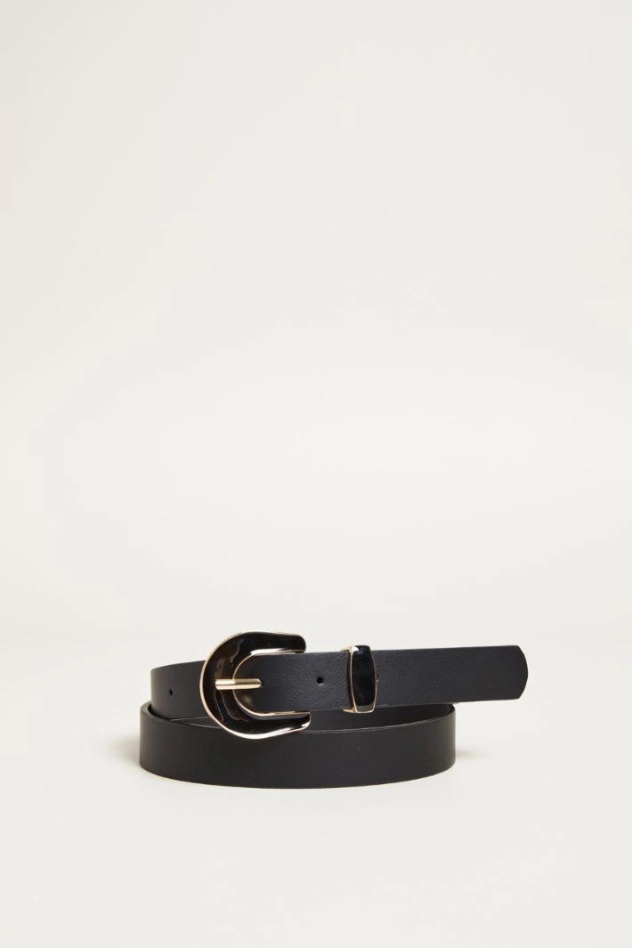 Lacquered buckle belt - BLACK