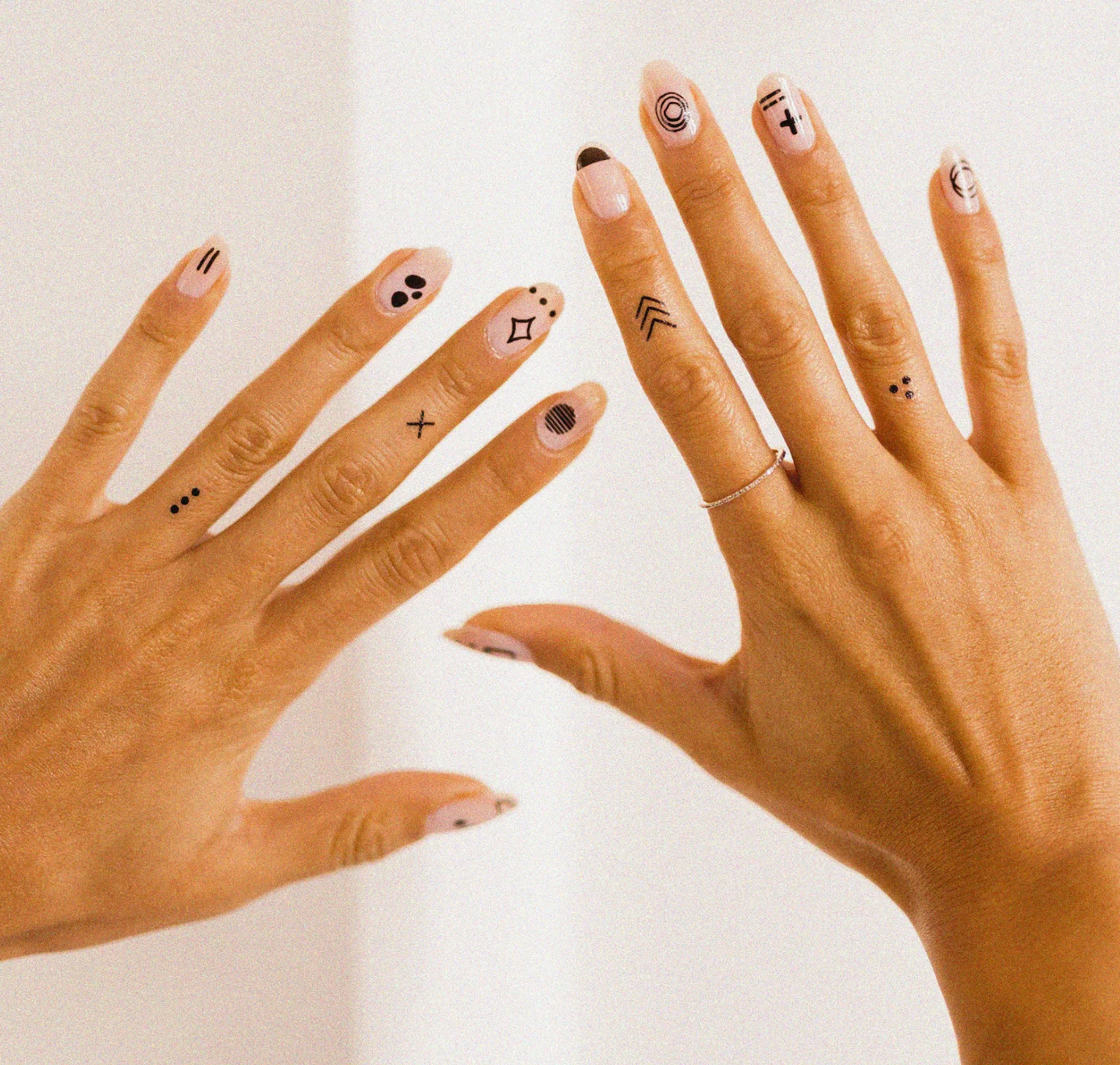 Mod Nail Art
