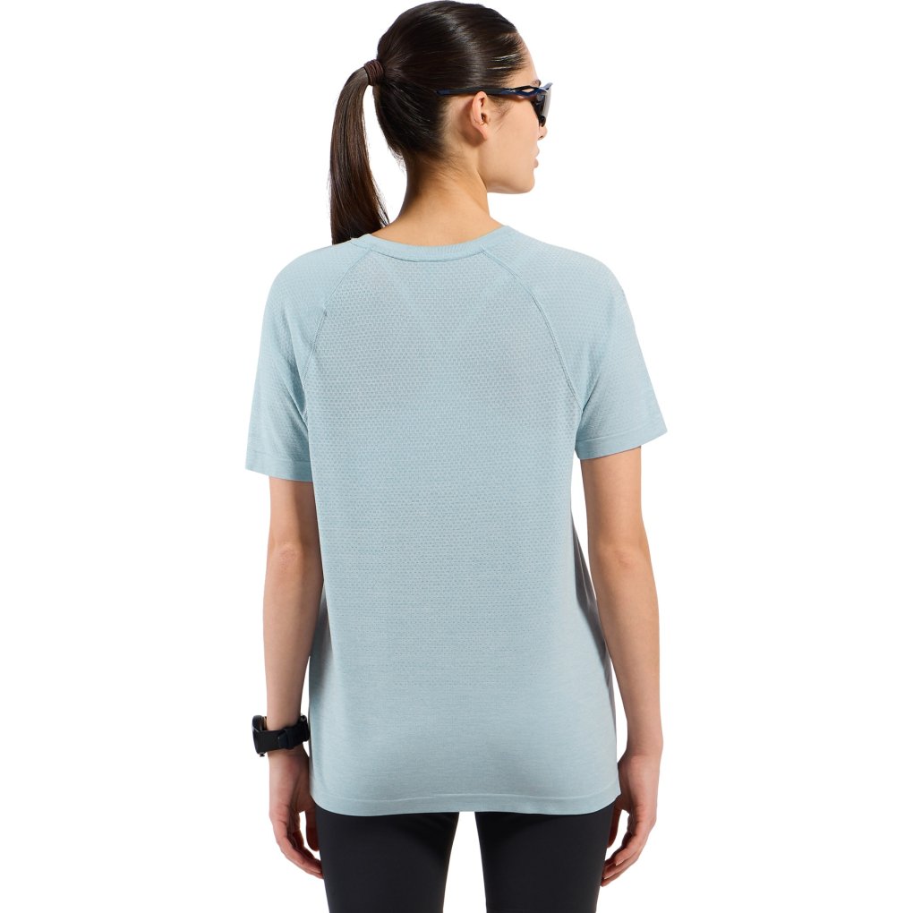 Odlo Essentials Seamless Running T-Shirt 2.0 Women - baby blue