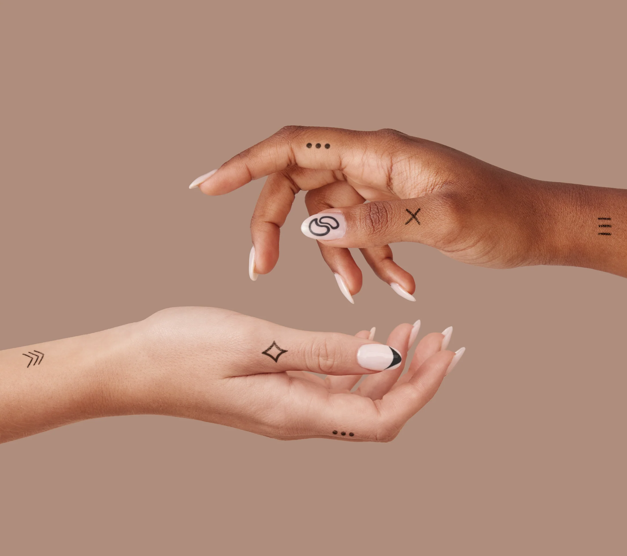Mod Nail Art