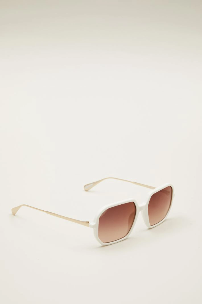 Sunglasses - WHITE GOLD