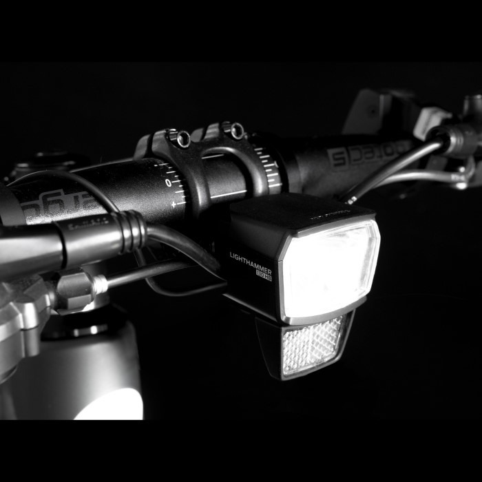 Trelock LS 890-HB Lighthammer 100 LUX E-BIKE ZL HB 400-318/350 Front Light - black