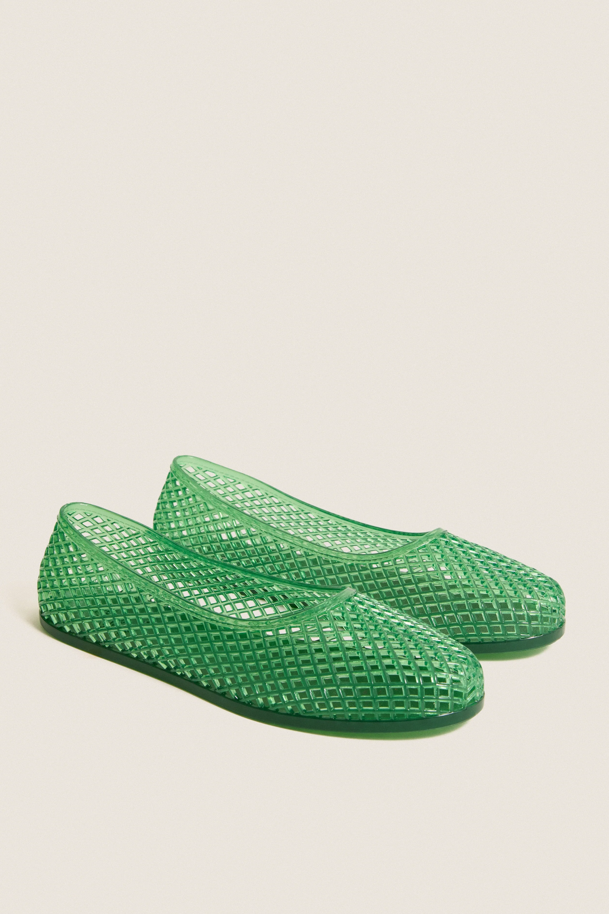 Green Iro Jelly Flats