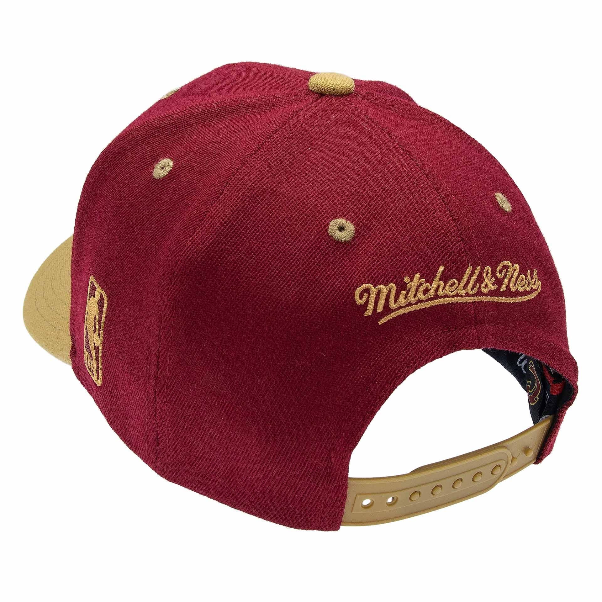 Cleveland Cavaliers Team Arch Classic Red Stretch-Snap NBA Cap Red