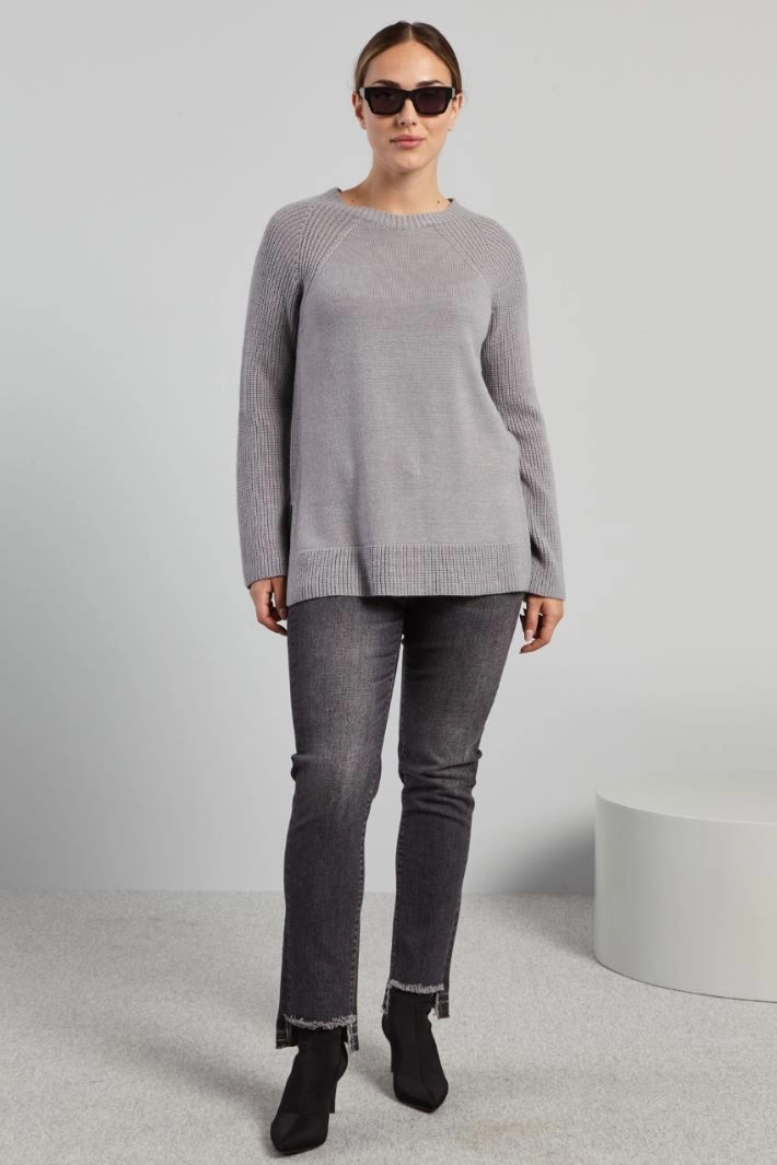 Wool sweater with slits - GREY