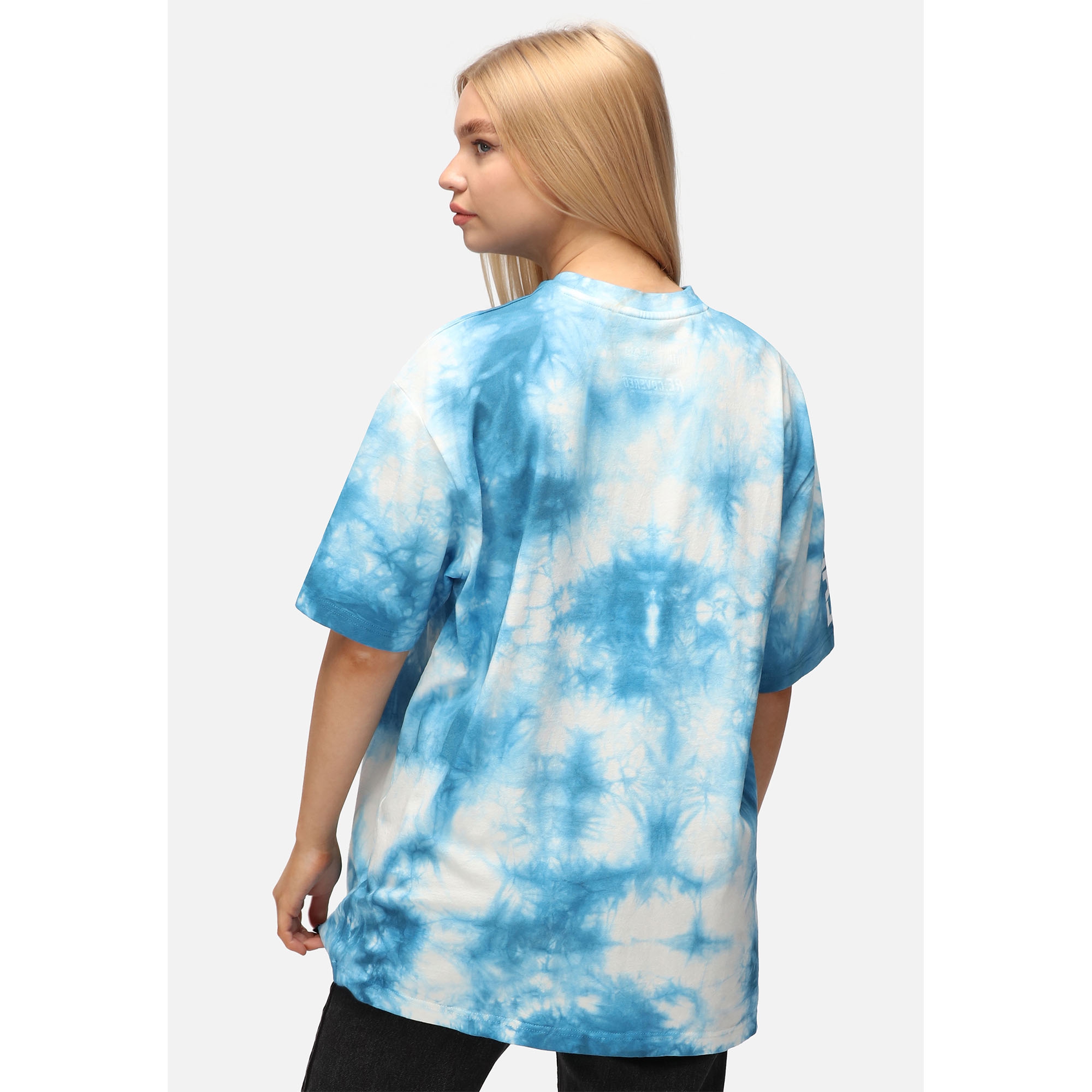 Philadelphia Eagles Tie-Dye Recovered Relaxed NFL T-Shirt
