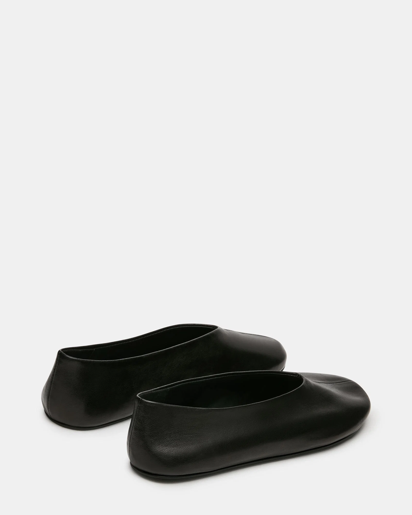Cyntra Black Leather