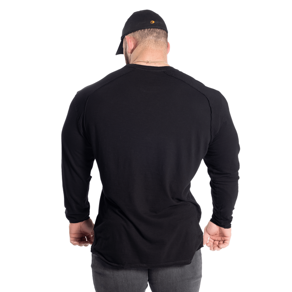 Throwback long sleeve tee