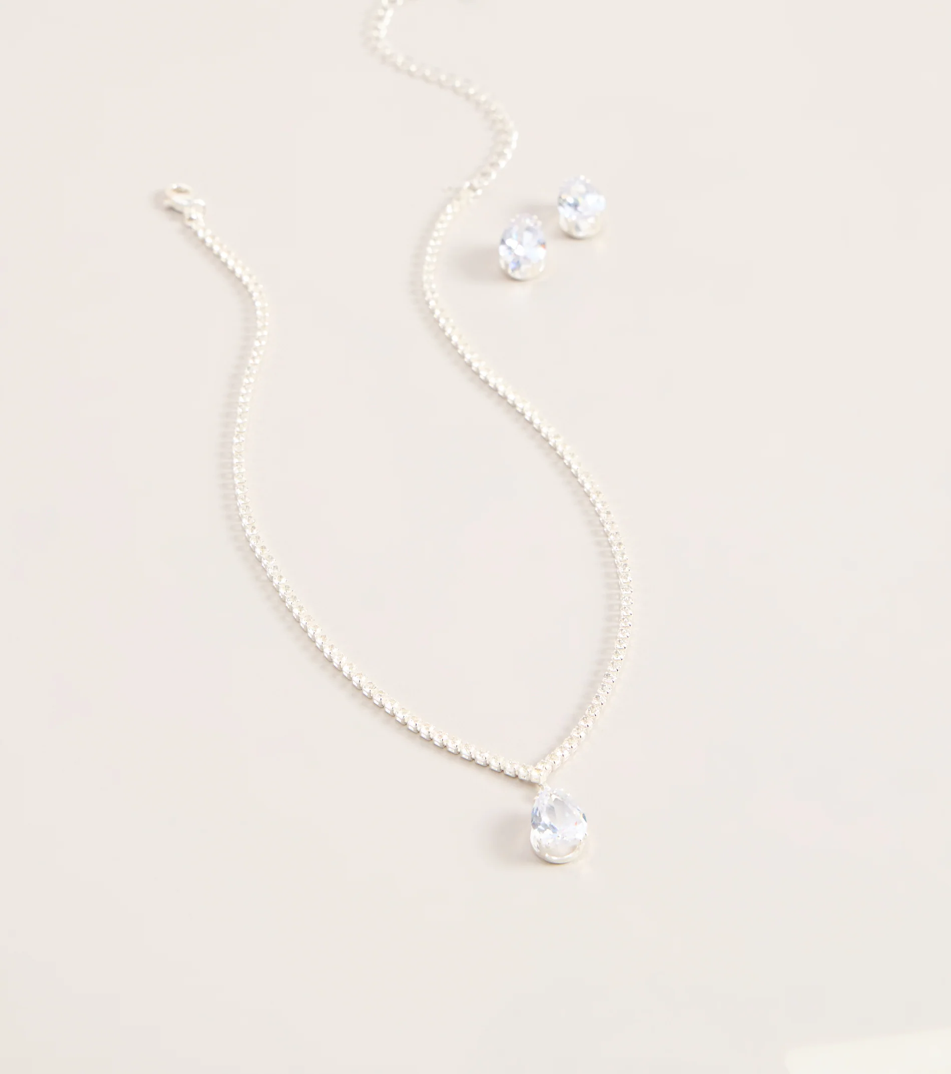Teardrop Shine Necklace And Earrings Set