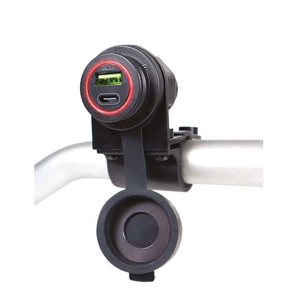 Chargeur High-Tech Chaft double USB/USB C UniverselRef : CF0063 / IN792