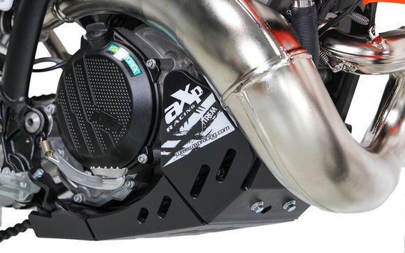 AXp XTREM HDPE 8mm engine shoeRef: Xp00161A / 1124510001