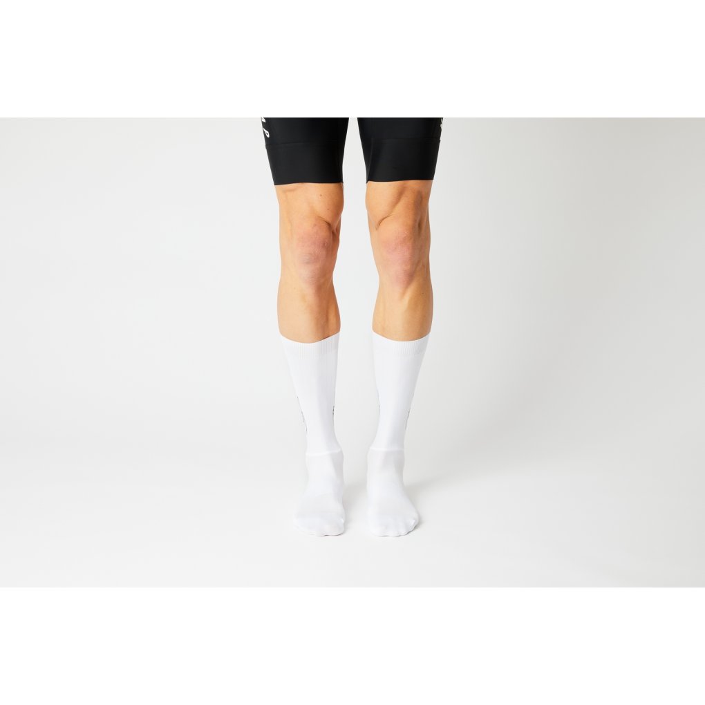 FINGERSCROSSED Aero Logo Cycling Socks - White