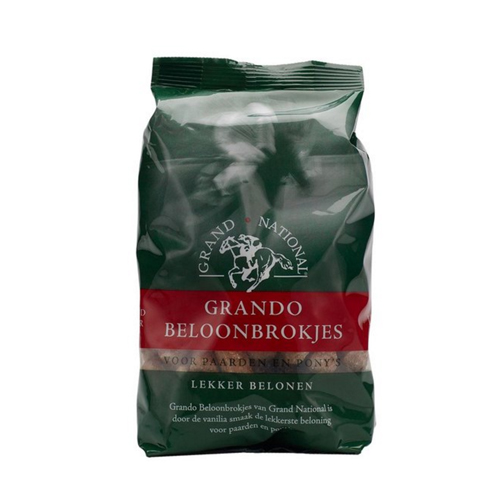 Grand National Vanilla Treats - 1kg