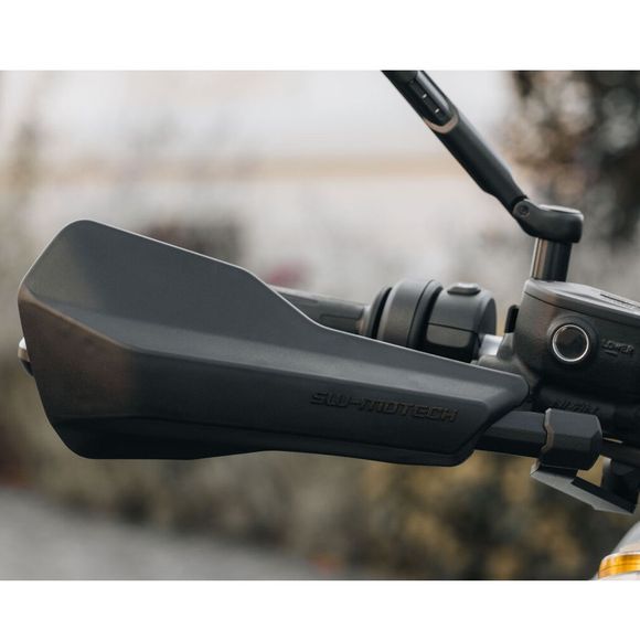 SW-MOTECH Sport HandguardsAPRILIA 660 TUAREG 660 - 2021 - 2025Ref: Swm0629 / Hdg.00.220.24701/B