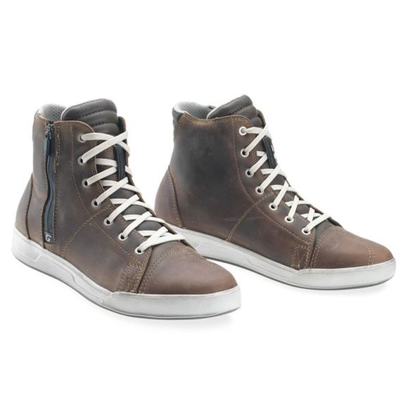 Gaerne Motorcycle Sneakers G Voyager Oiled Aquatech - BrownRef: GA0061