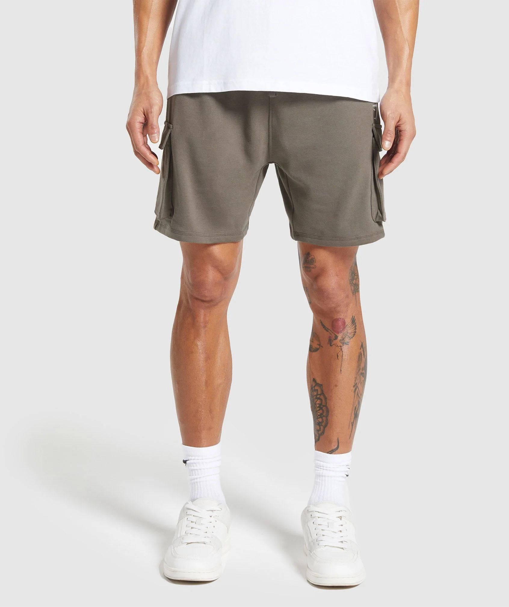 Crest Cargo Shorts Camo Brown