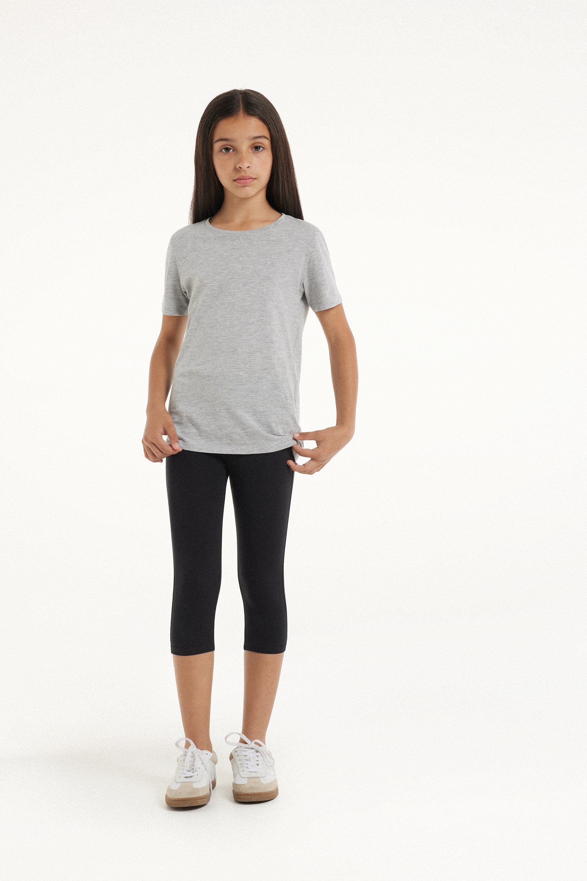 Girls’ Plain Colour Cotton Capri Leggings