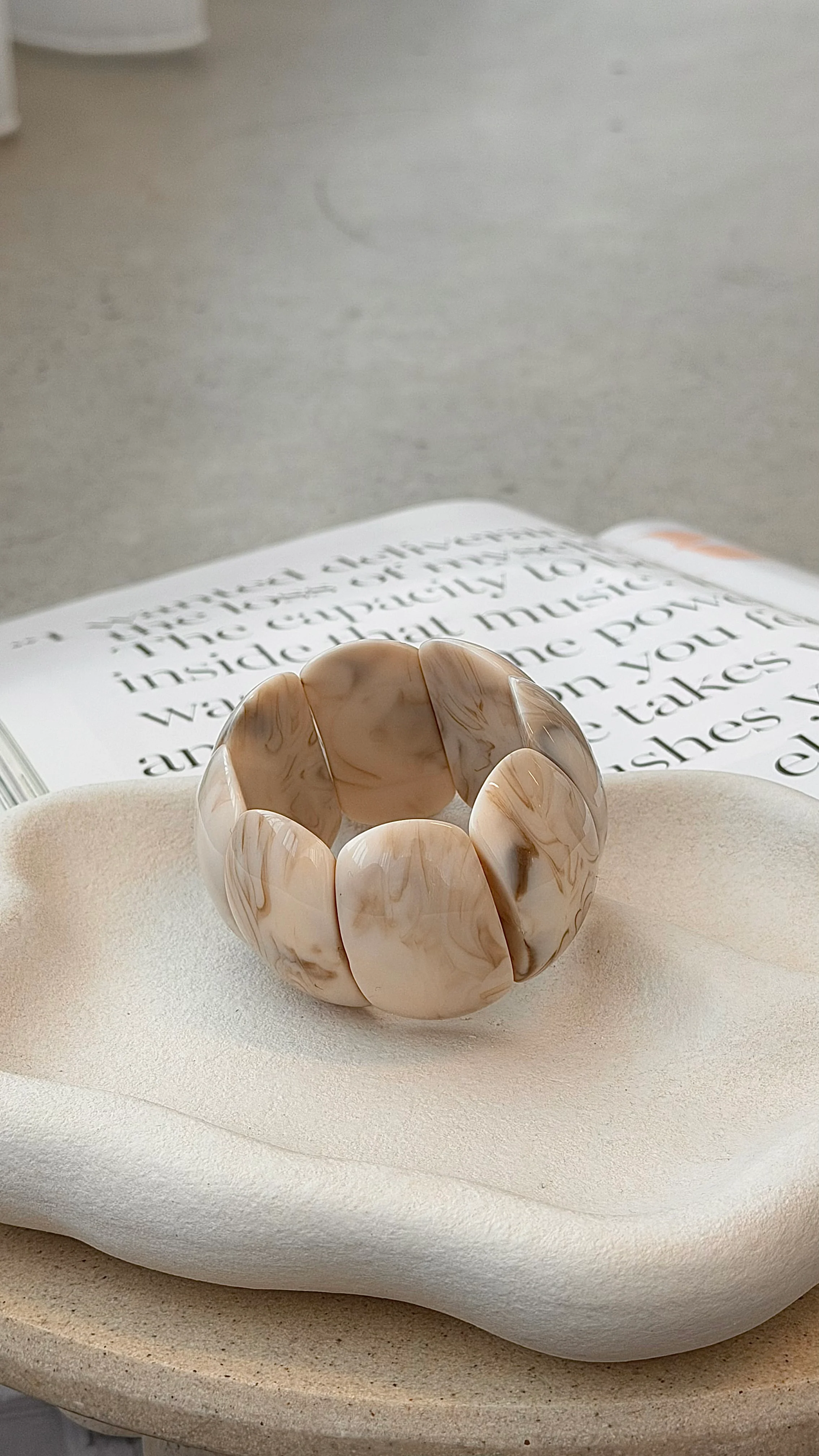 Whitney Stretch Bracelet - Cream Marble