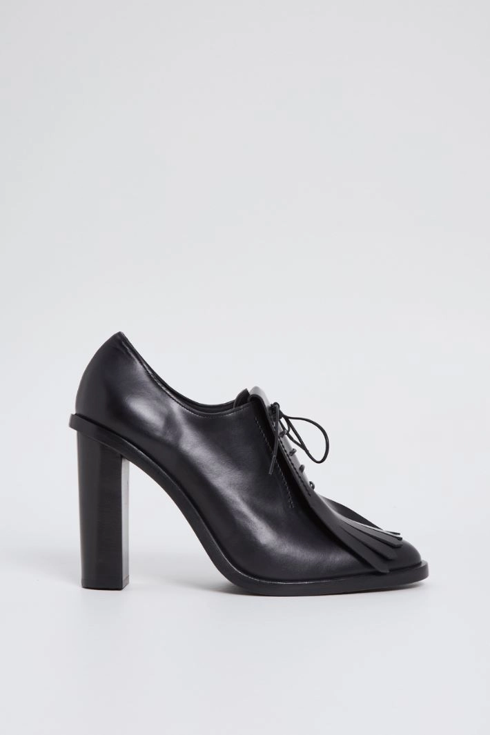 Lace-ups with heels - BLACK