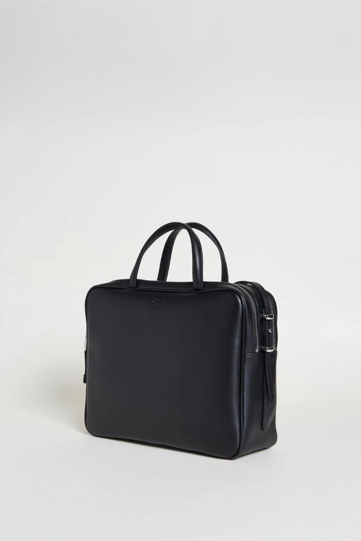 Medium leather bowling bag - BLACK