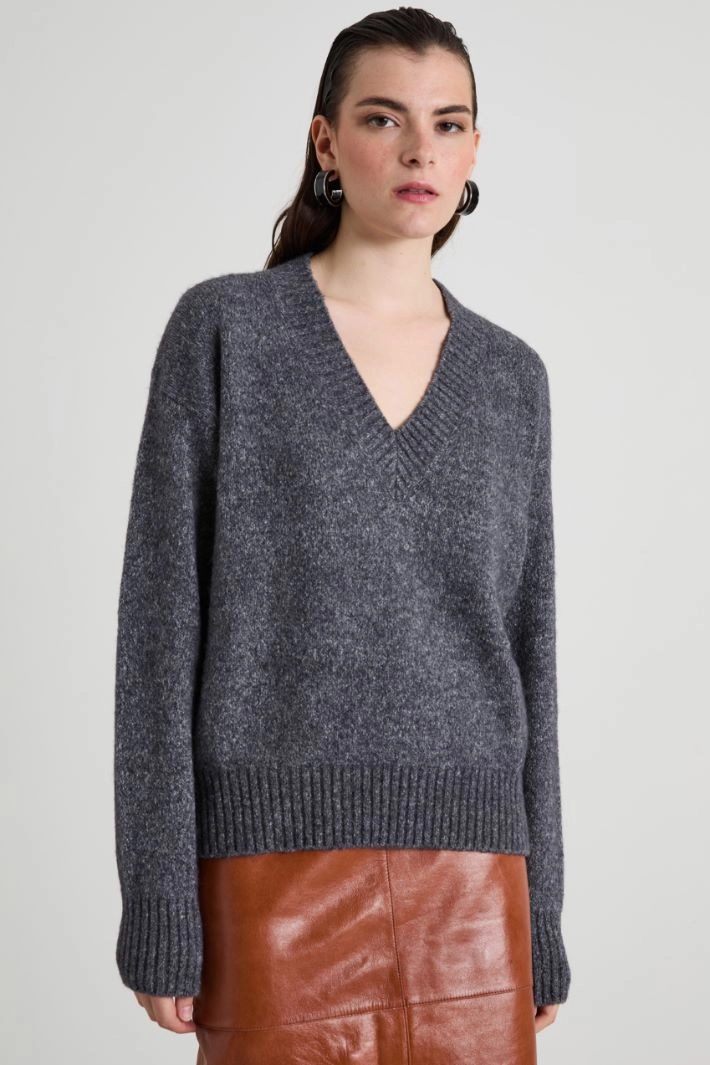 Alpaca and cotton V-neck sweater - DARK GREY