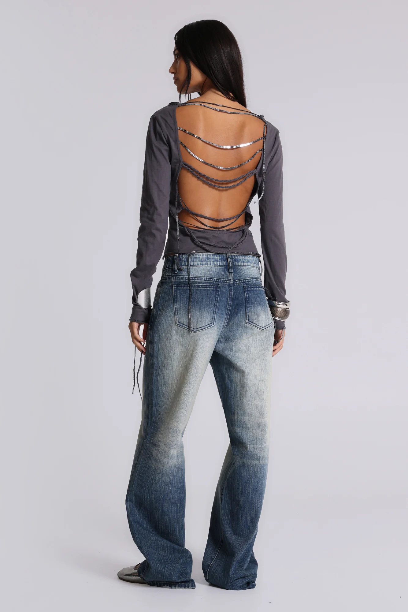 Fira Sequin V Neck Tee